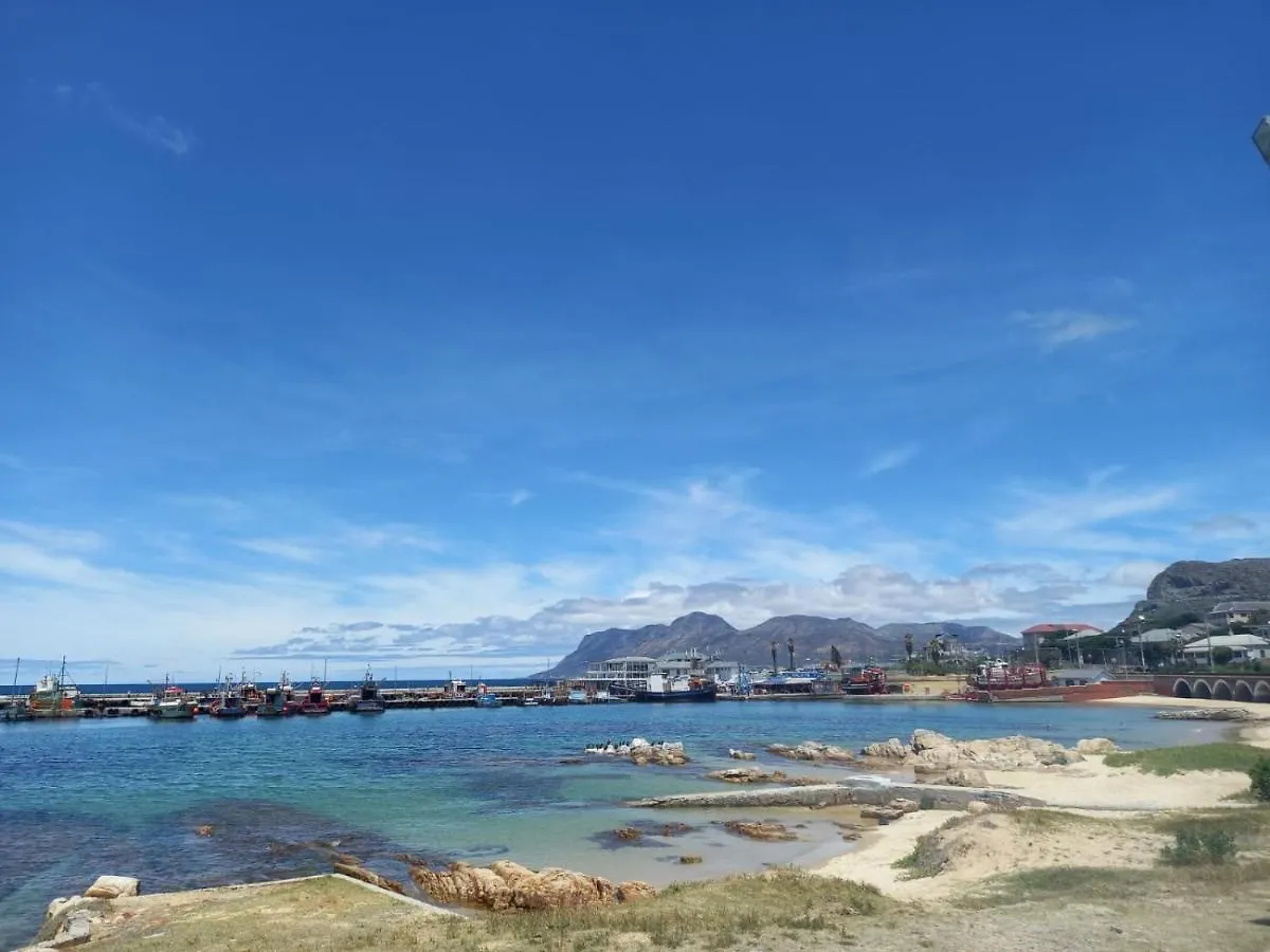 Harbour Views Apartment Kalk Bay